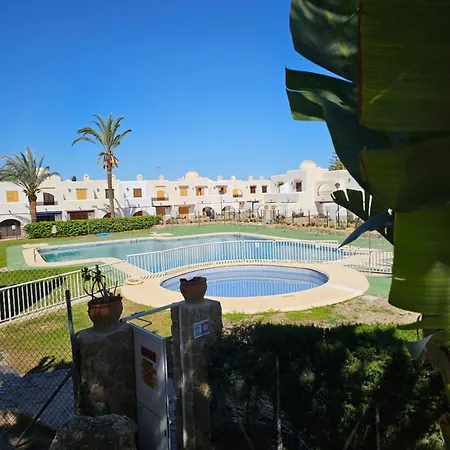 Apartamento Floral Urb.las Marinas *